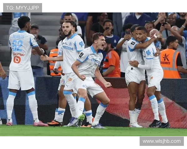 尼斯战术调整显成效，球队状态回暖迎来连胜走势