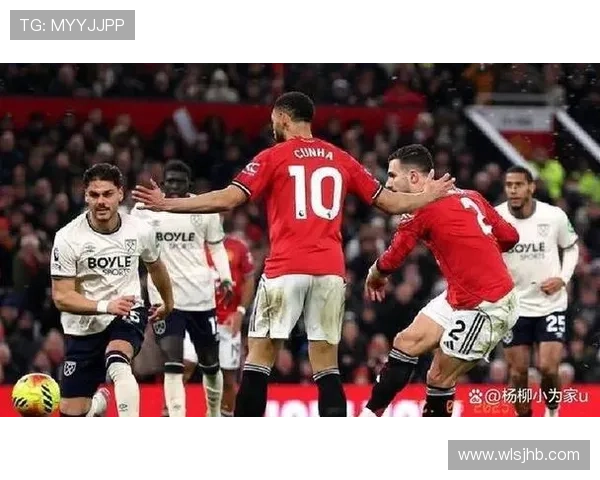 曼联反复重建问题显现,当前阶段长期战略缺失对球队表现造成影响 曼联反复重建问题显现,当前阶段长期战略缺失对球队表现造成影响